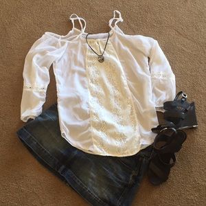 Trendy Cold Shoulder Top